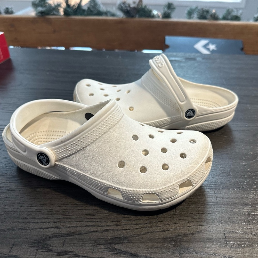 Crocs